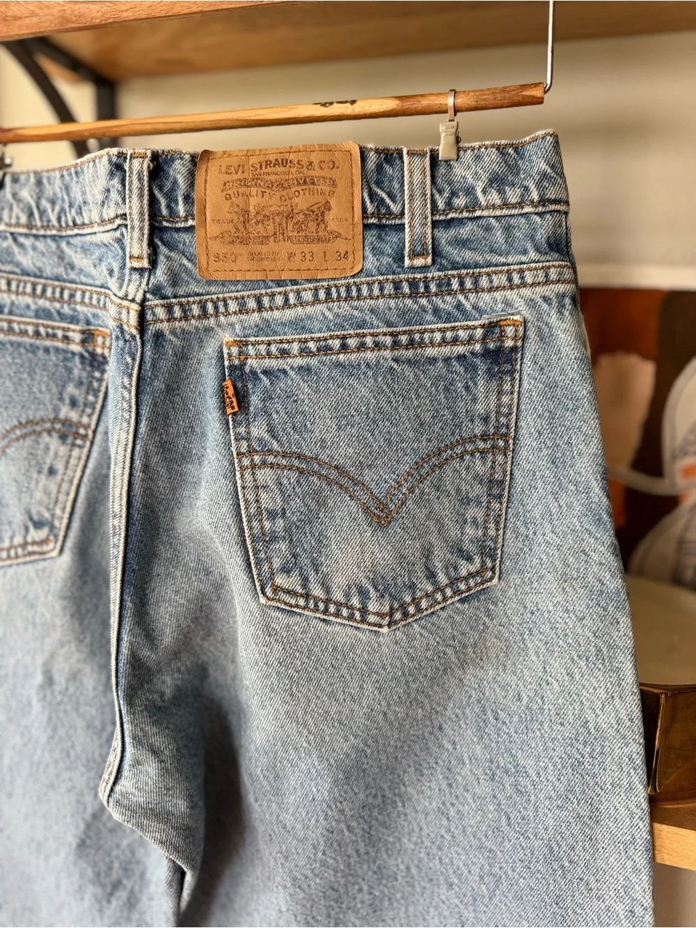 Vintage 90s Levi’s 550 Orange Tab Denim Relaxed Fit Tapered Leg Jeans 33 x 34